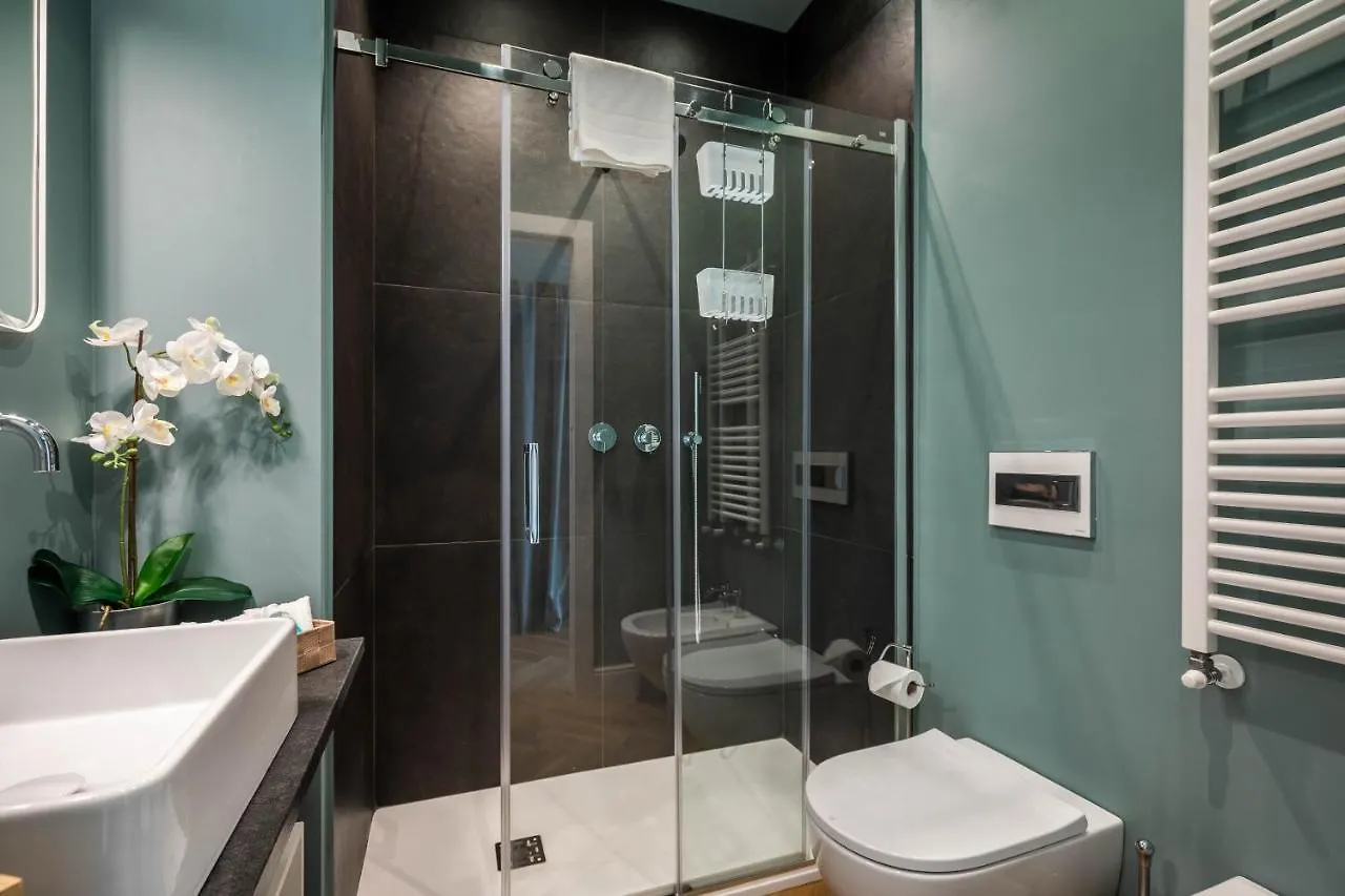 Lovely Apartment Milan - Duomo - Milan Lin Airport