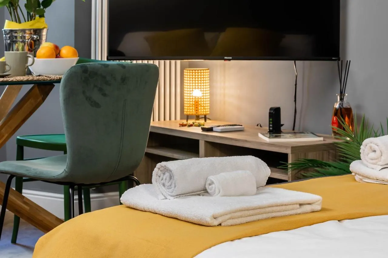 Lovely Apartment Milan - Duomo - Milan Lin Airport