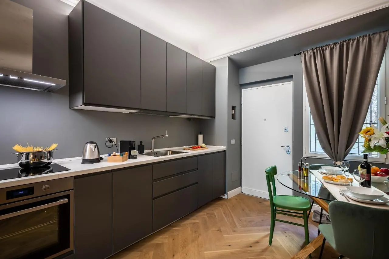 Lovely Apartment Milan - Duomo - Milan Lin Airport Italy